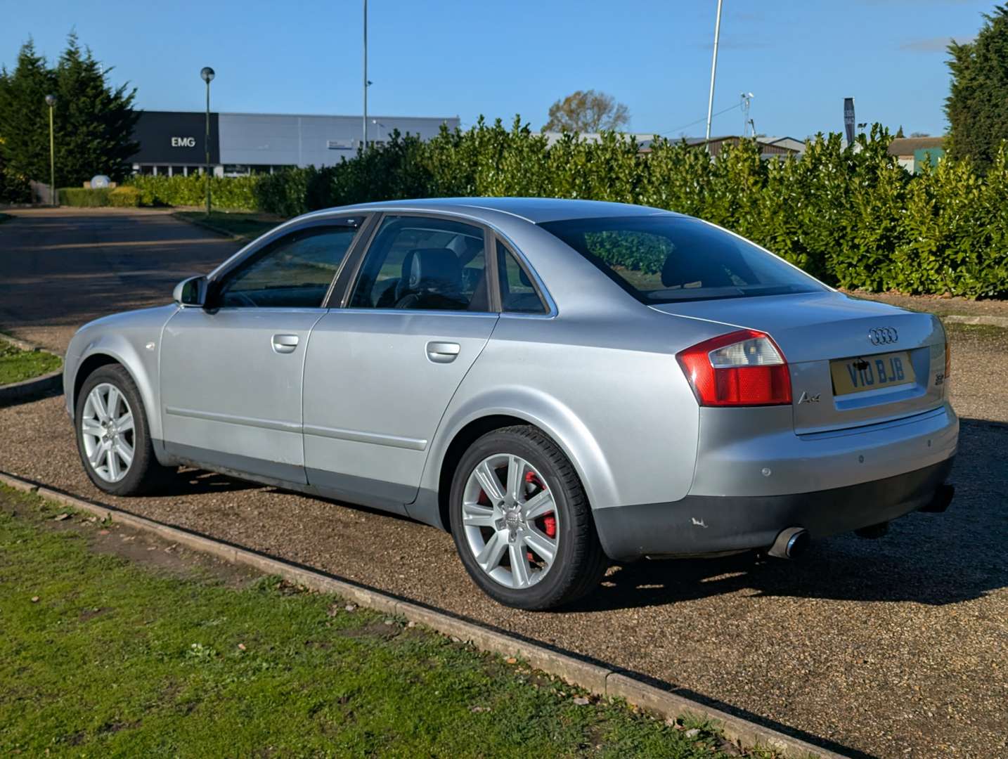 <p>2001 AUDI A4 QUATTRO SE</p>