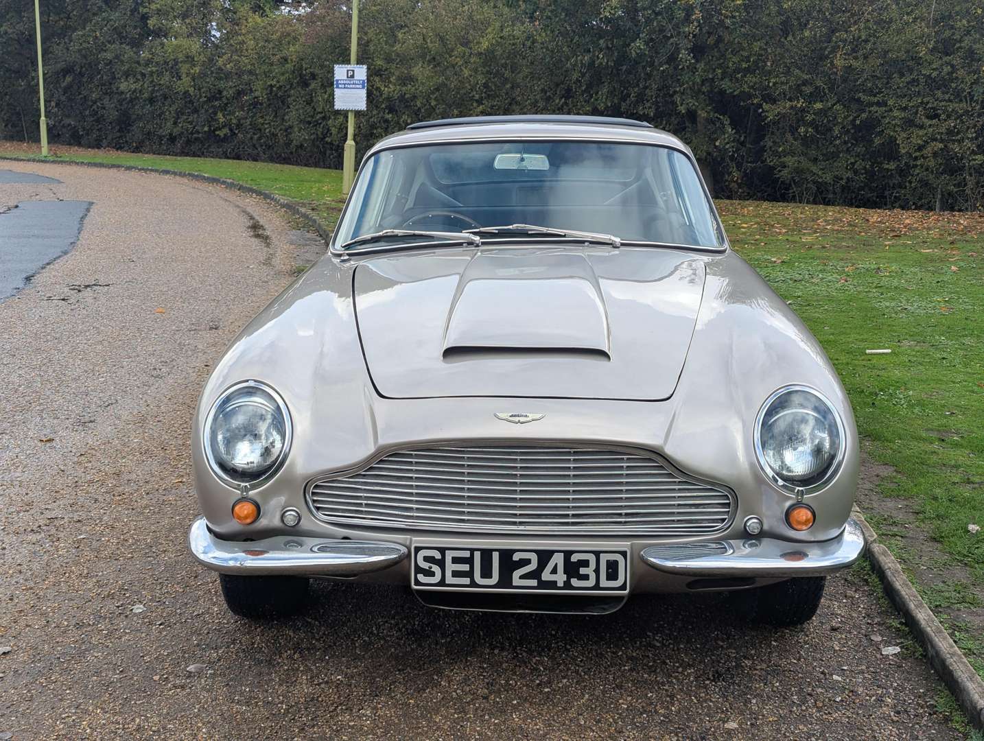 <p>1966 ASTON MARTIN DB6 VANTAGE</p>