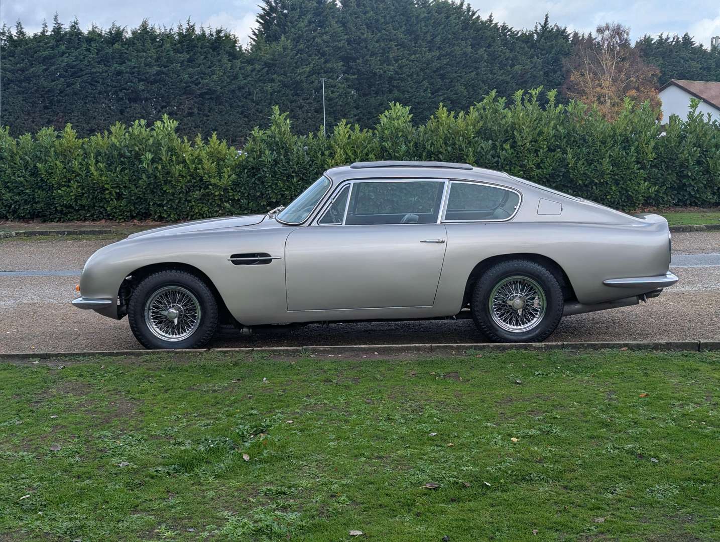<p>1966 ASTON MARTIN DB6 VANTAGE</p>