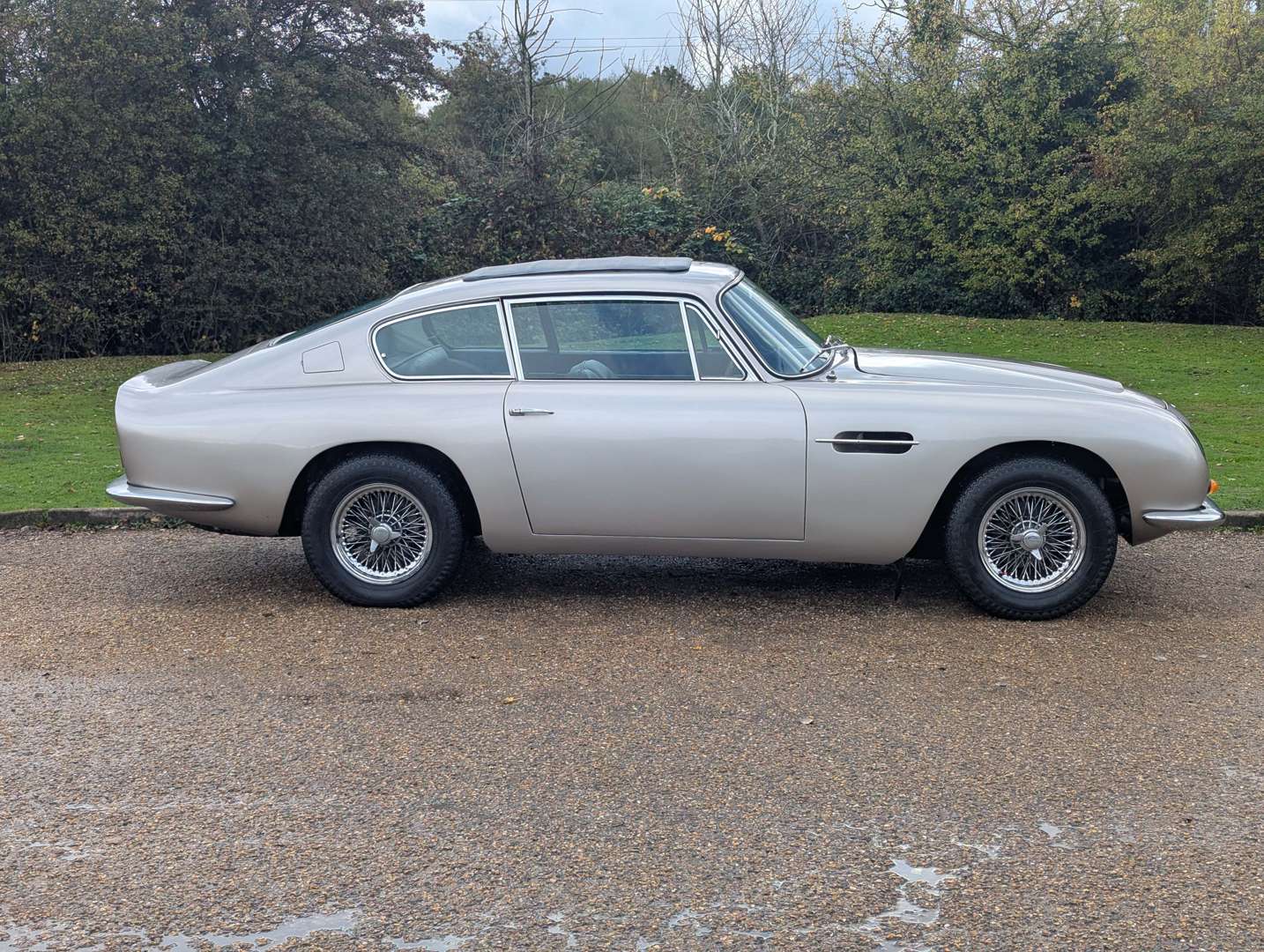 <p>1966 ASTON MARTIN DB6 VANTAGE</p>