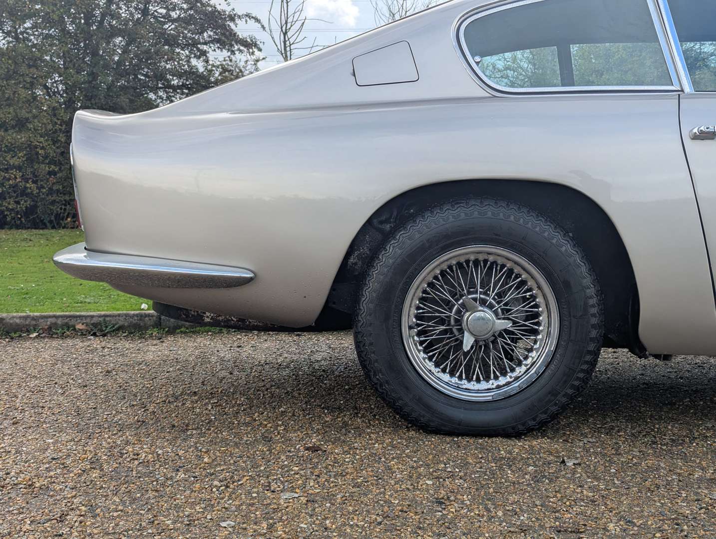 <p>1966 ASTON MARTIN DB6 VANTAGE</p>