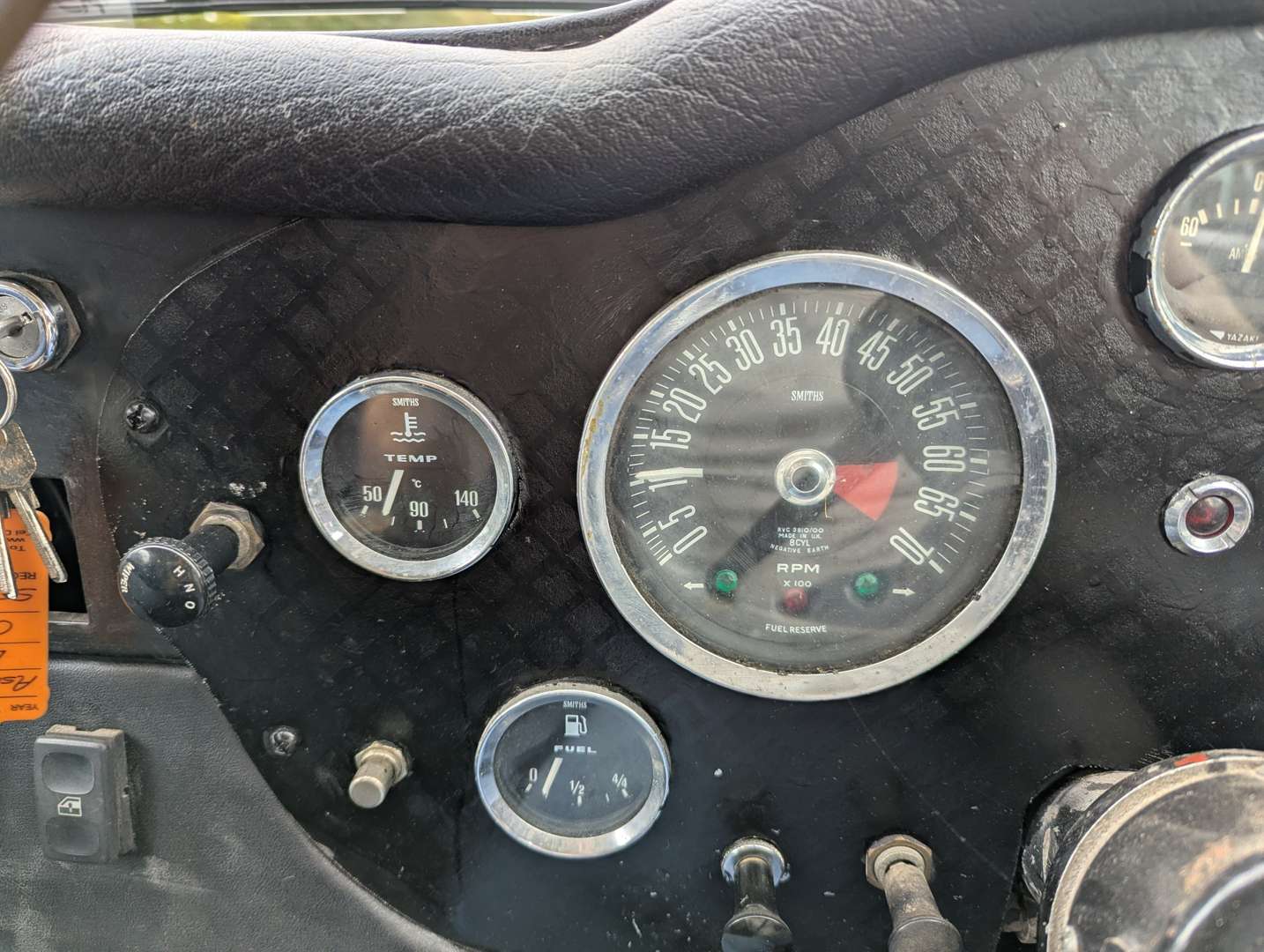 <p>1966 ASTON MARTIN DB6 VANTAGE</p>