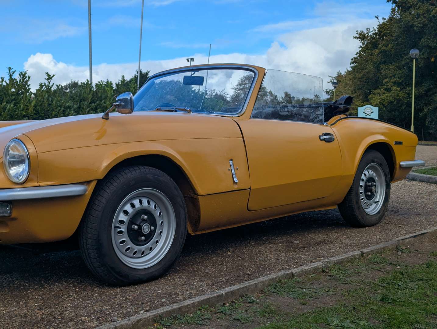 <p>1971 TRIUMPH SPITFIRE MK4</p>