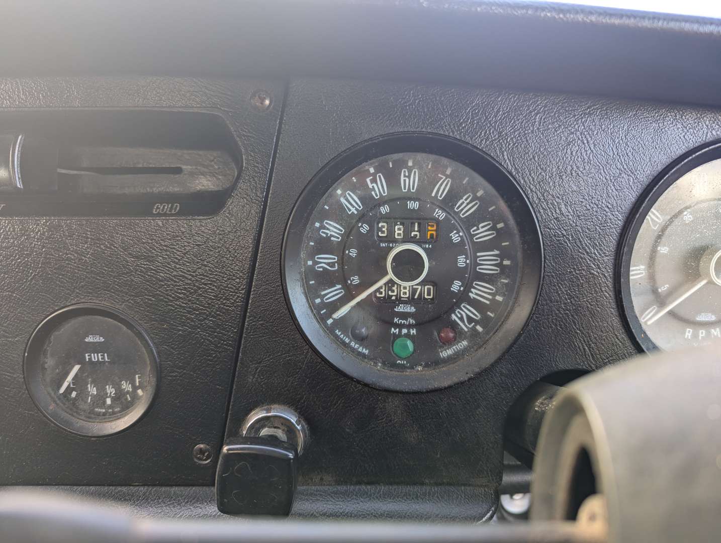 <p>1971 TRIUMPH SPITFIRE MK4</p>