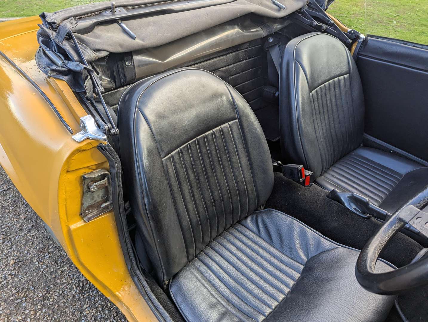 <p>1971 TRIUMPH SPITFIRE MK4</p>