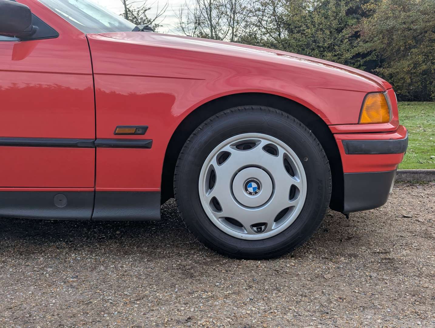 <p>1996 BMW 318TI - ONE REGISTERED OWNER</p>