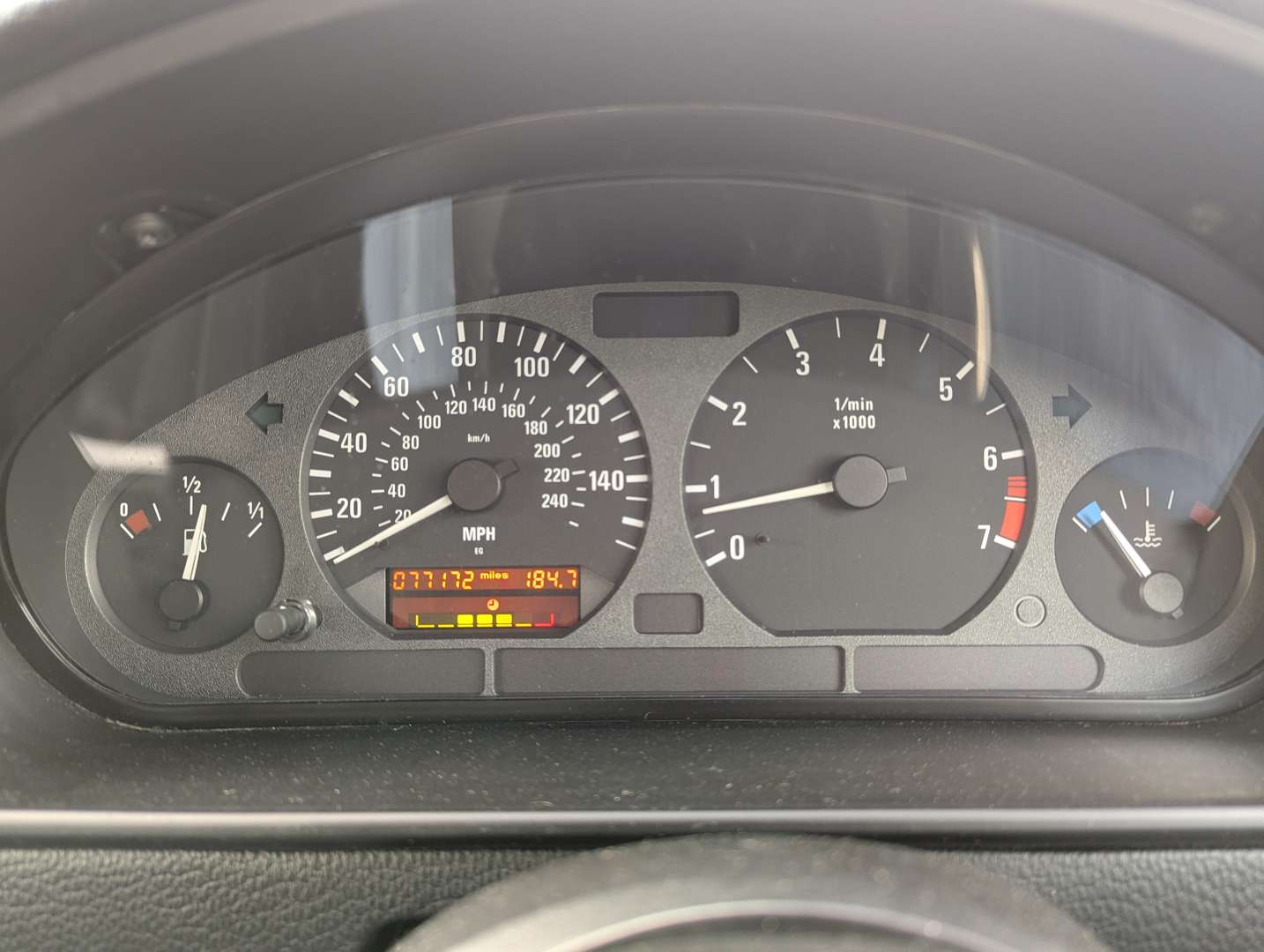 <p>1996 BMW 318TI - ONE REGISTERED OWNER</p>