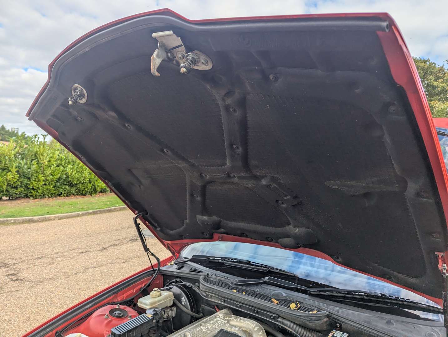 <p>1996 BMW 318TI - ONE REGISTERED OWNER</p>