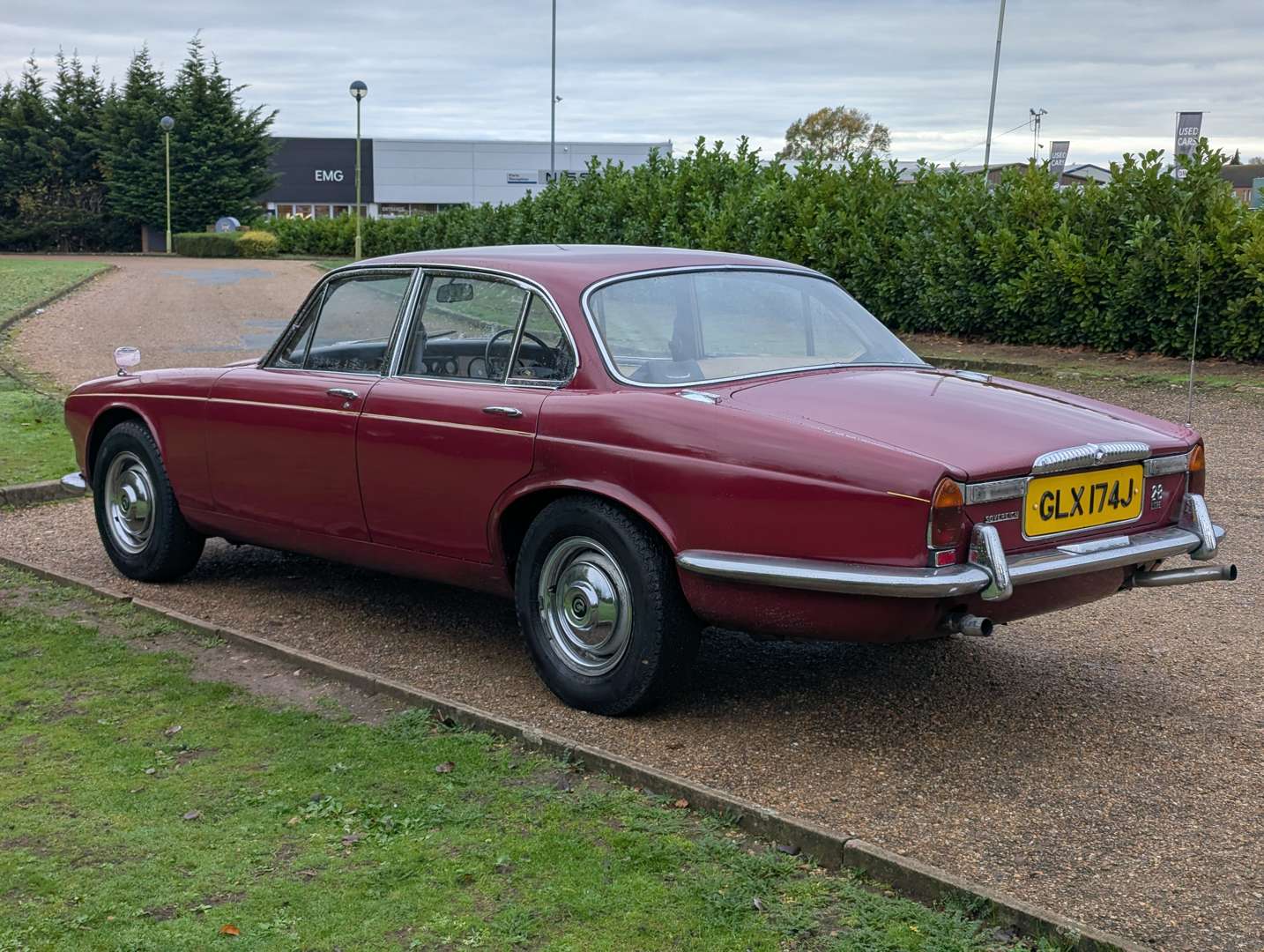 <p>1971 DAIMLER 2.8 SOVEREIGN</p>