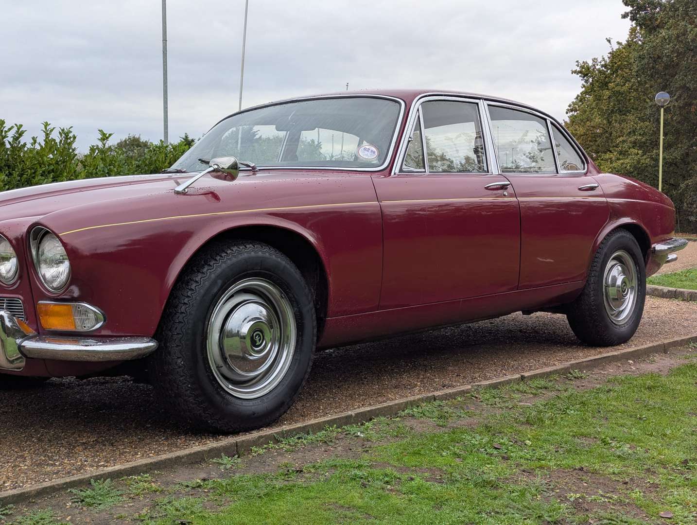 <p>1971 DAIMLER 2.8 SOVEREIGN</p>