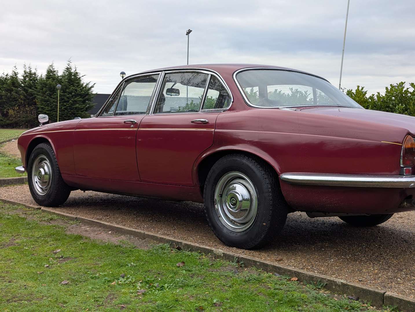 <p>1971 DAIMLER 2.8 SOVEREIGN</p>