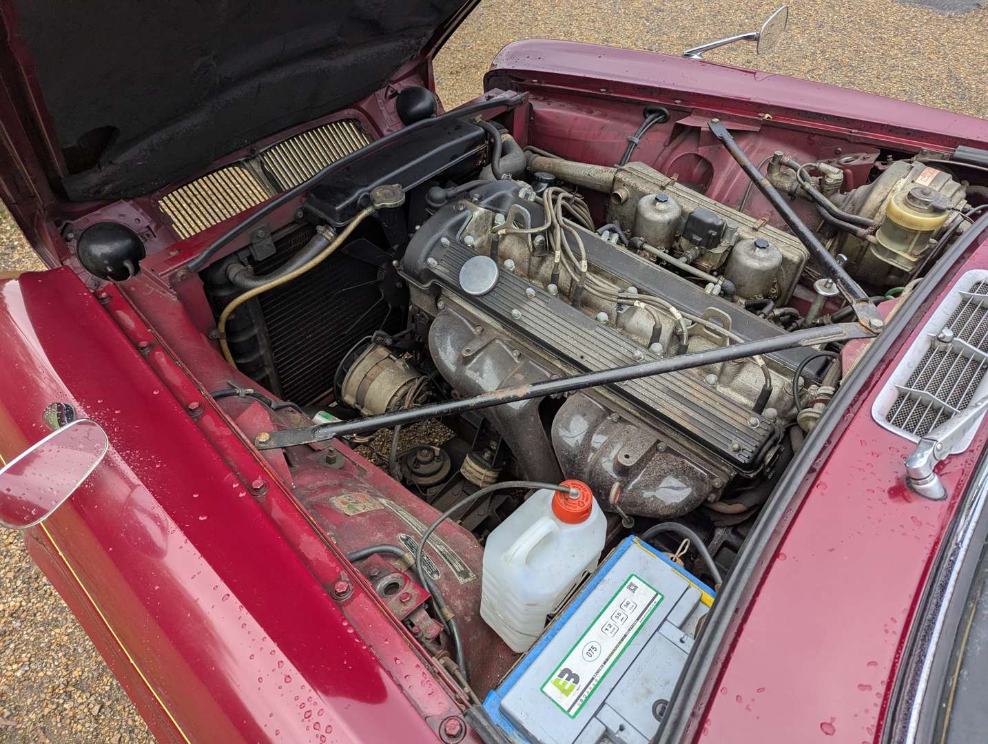 <p>1971 DAIMLER 2.8 SOVEREIGN</p>