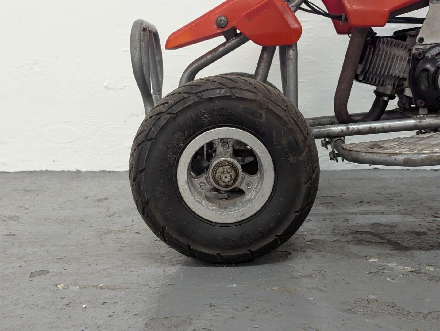 <p>MINI QUAD BIKE</p>