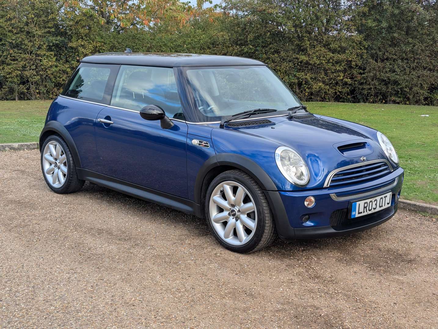 <p>2003 MINI COOPER S - ONE OWNER & 26,000 MILES</p>