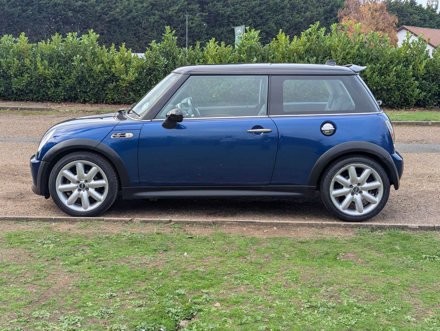 <p>2003 MINI COOPER S - ONE OWNER & 26,000 MILES</p>