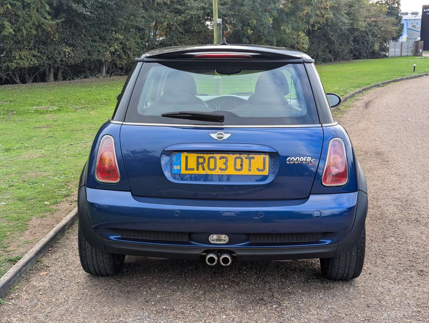 <p>2003 MINI COOPER S - ONE OWNER & 26,000 MILES</p>