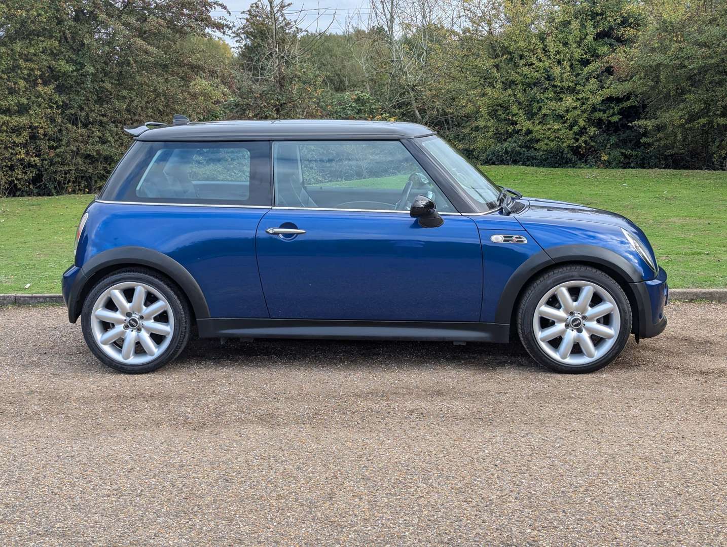 <p>2003 MINI COOPER S - ONE OWNER & 26,000 MILES</p>