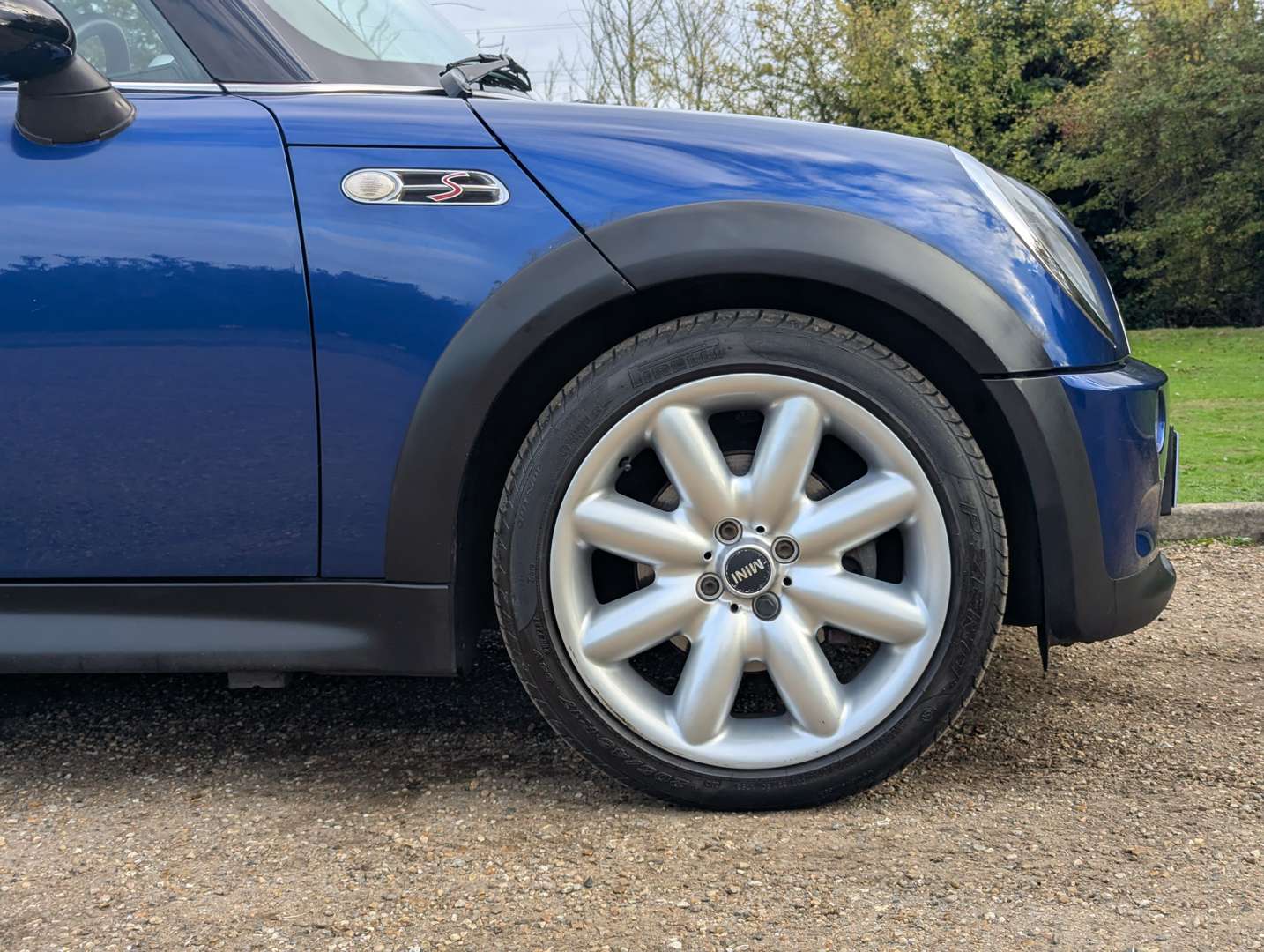 <p>2003 MINI COOPER S - ONE OWNER & 26,000 MILES</p>