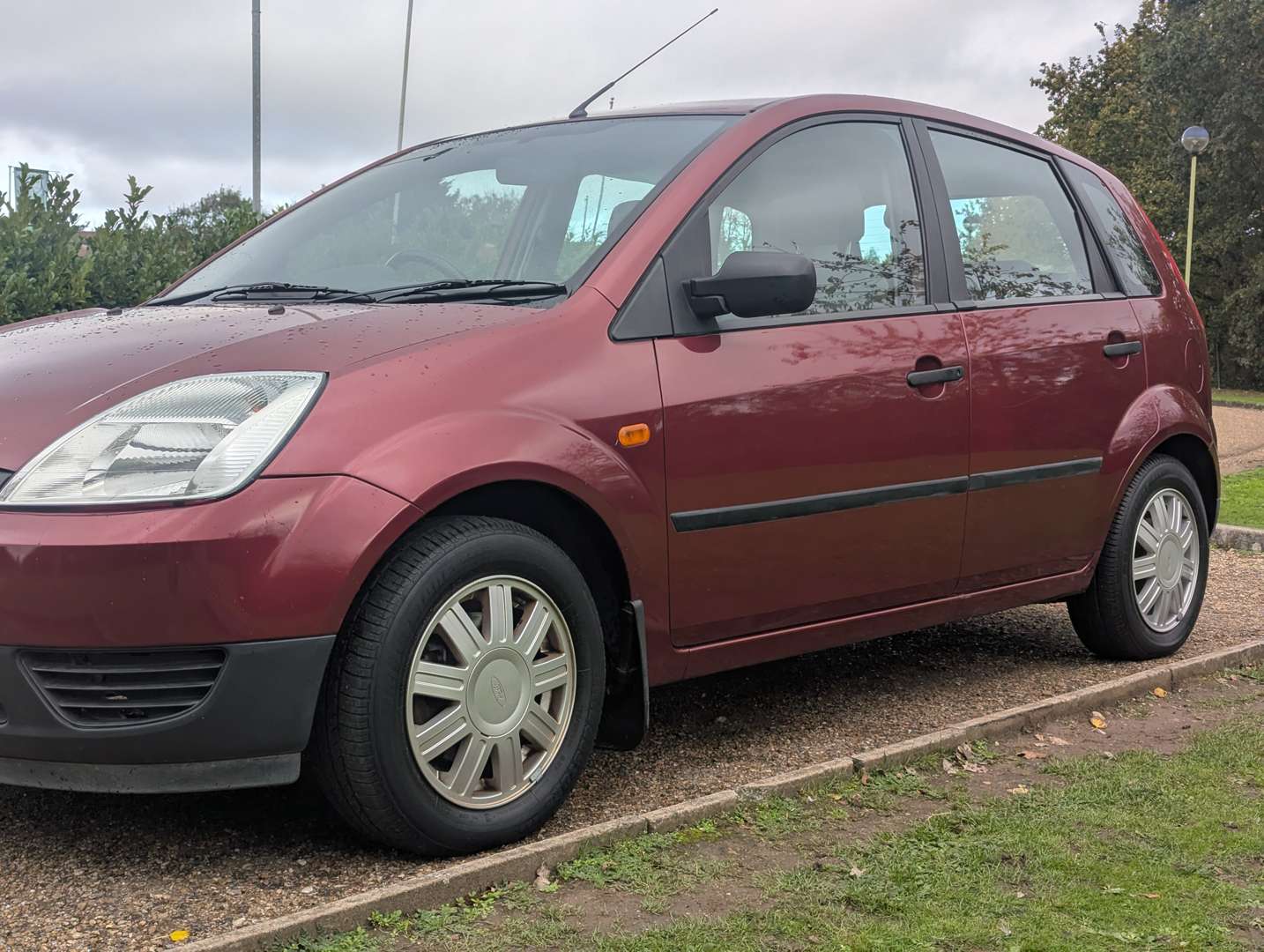 <p>2002 FORD FIESTA LX</p>