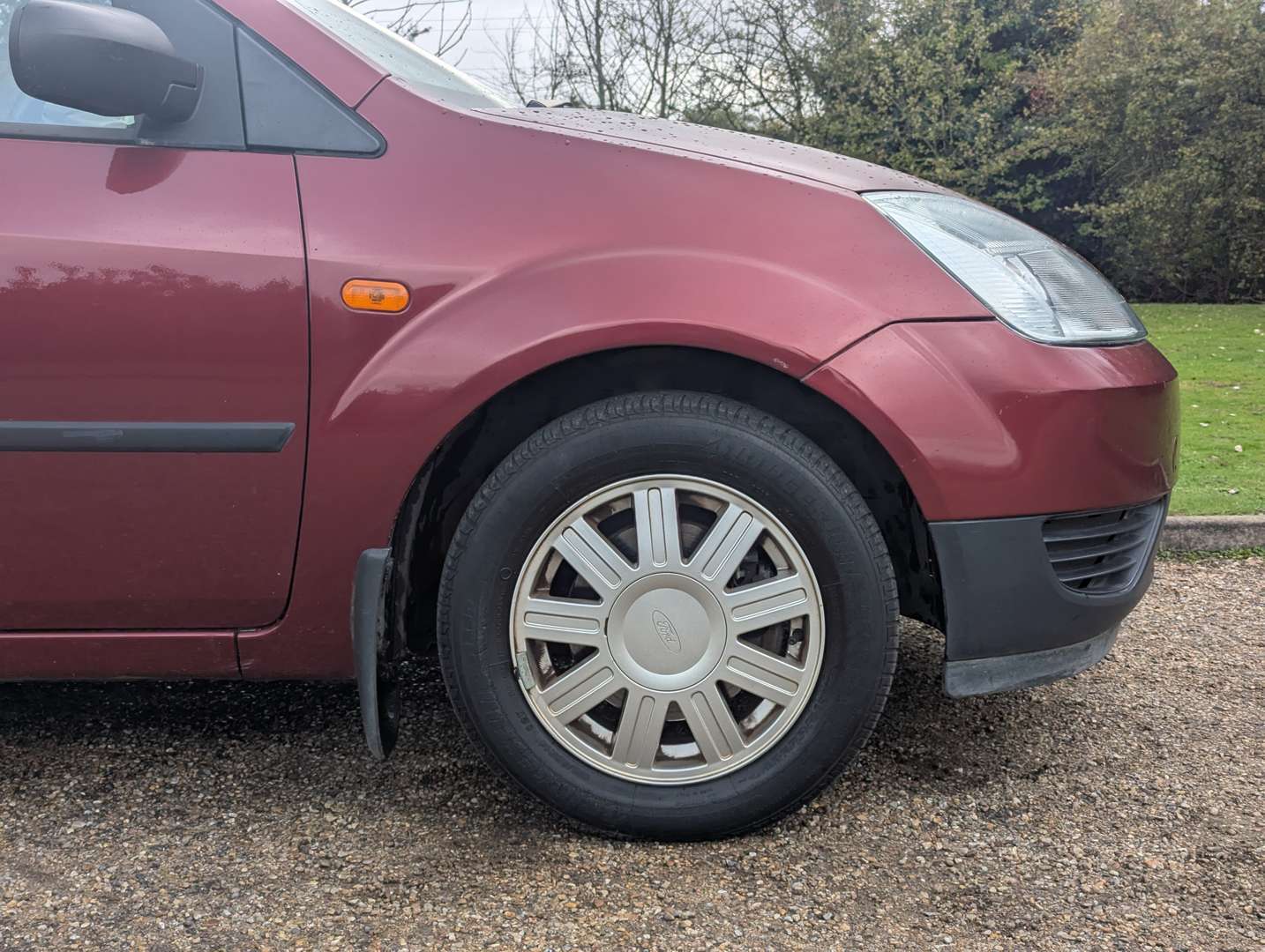 <p>2002 FORD FIESTA LX</p>