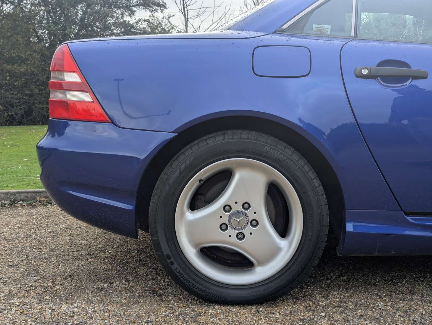 <p>1997 MERCEDES SLK 230 KOMPRESSOR AUTO</p>