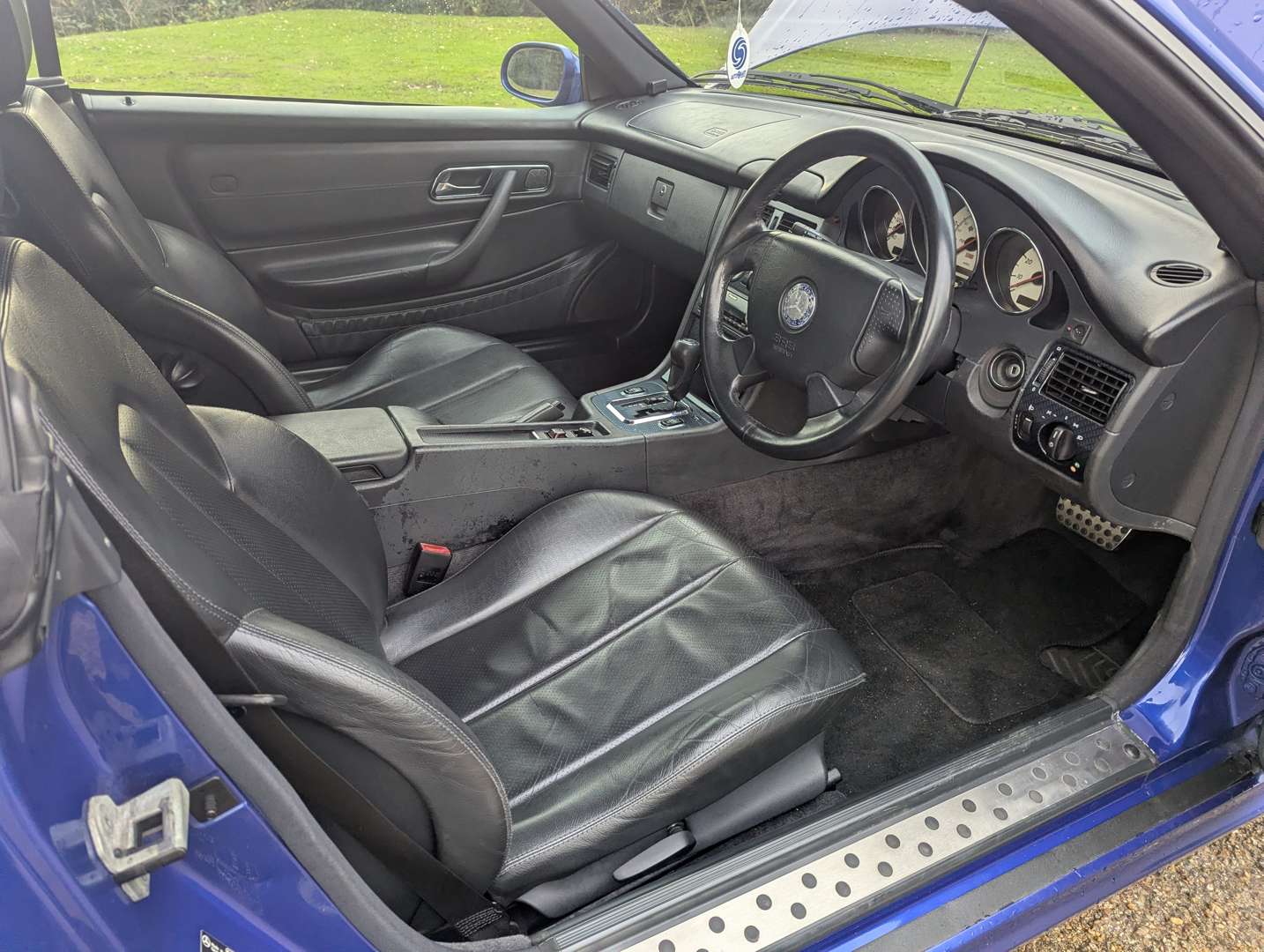 <p>1997 MERCEDES SLK 230 KOMPRESSOR AUTO</p>