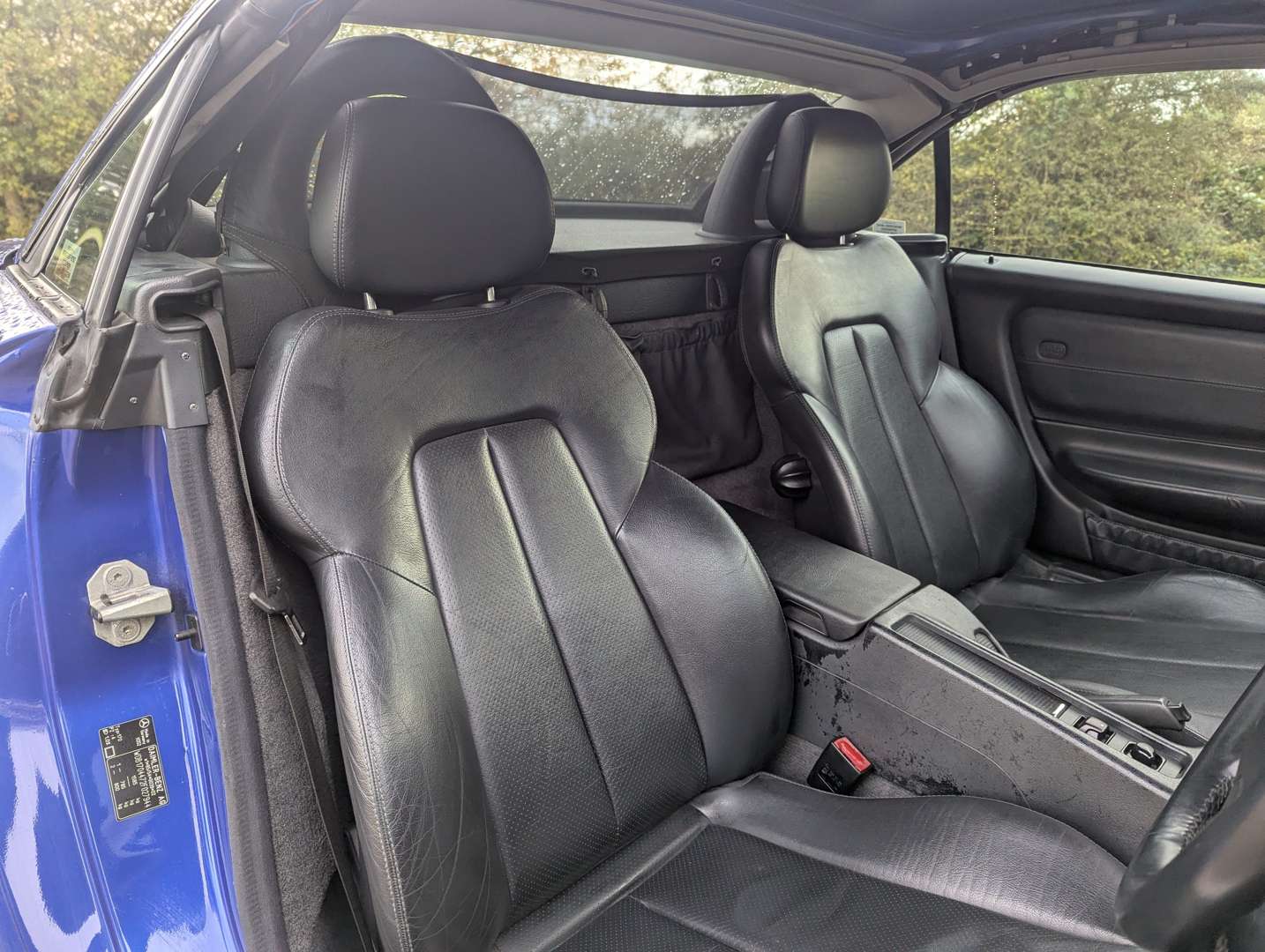 <p>1997 MERCEDES SLK 230 KOMPRESSOR AUTO</p>