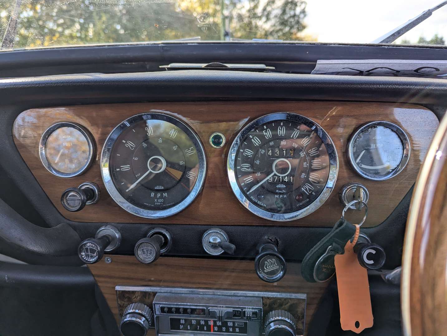 <p>1968 TRIUMPH SPITFIRE MKIII</p>