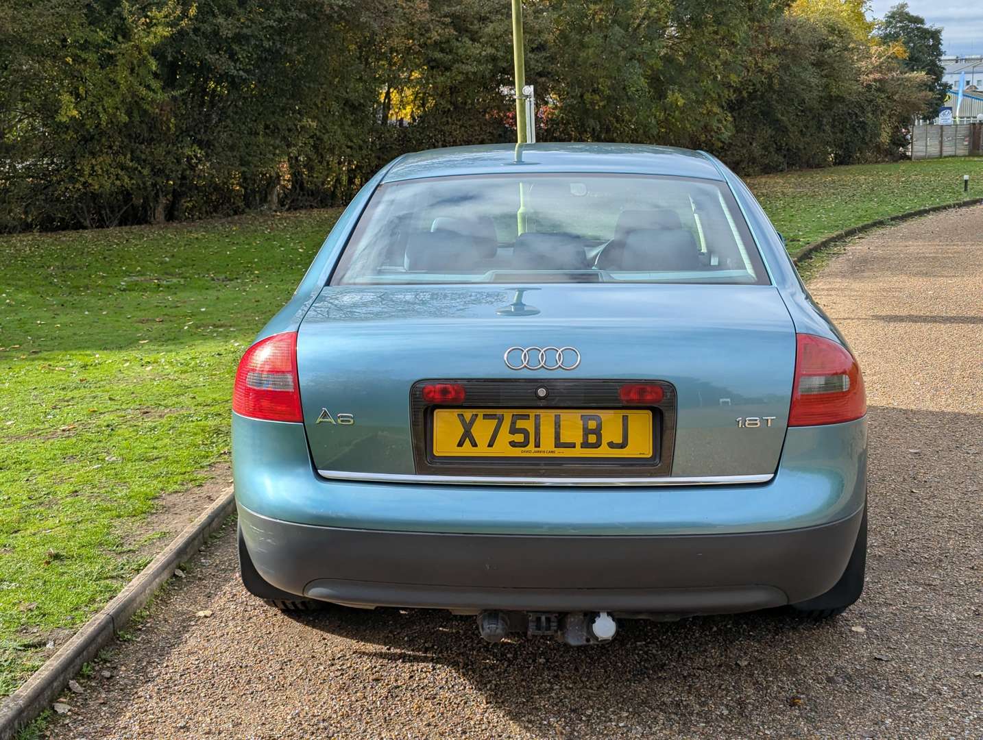 <p>2000 AUDI A6 1.8 TURBO SE</p>