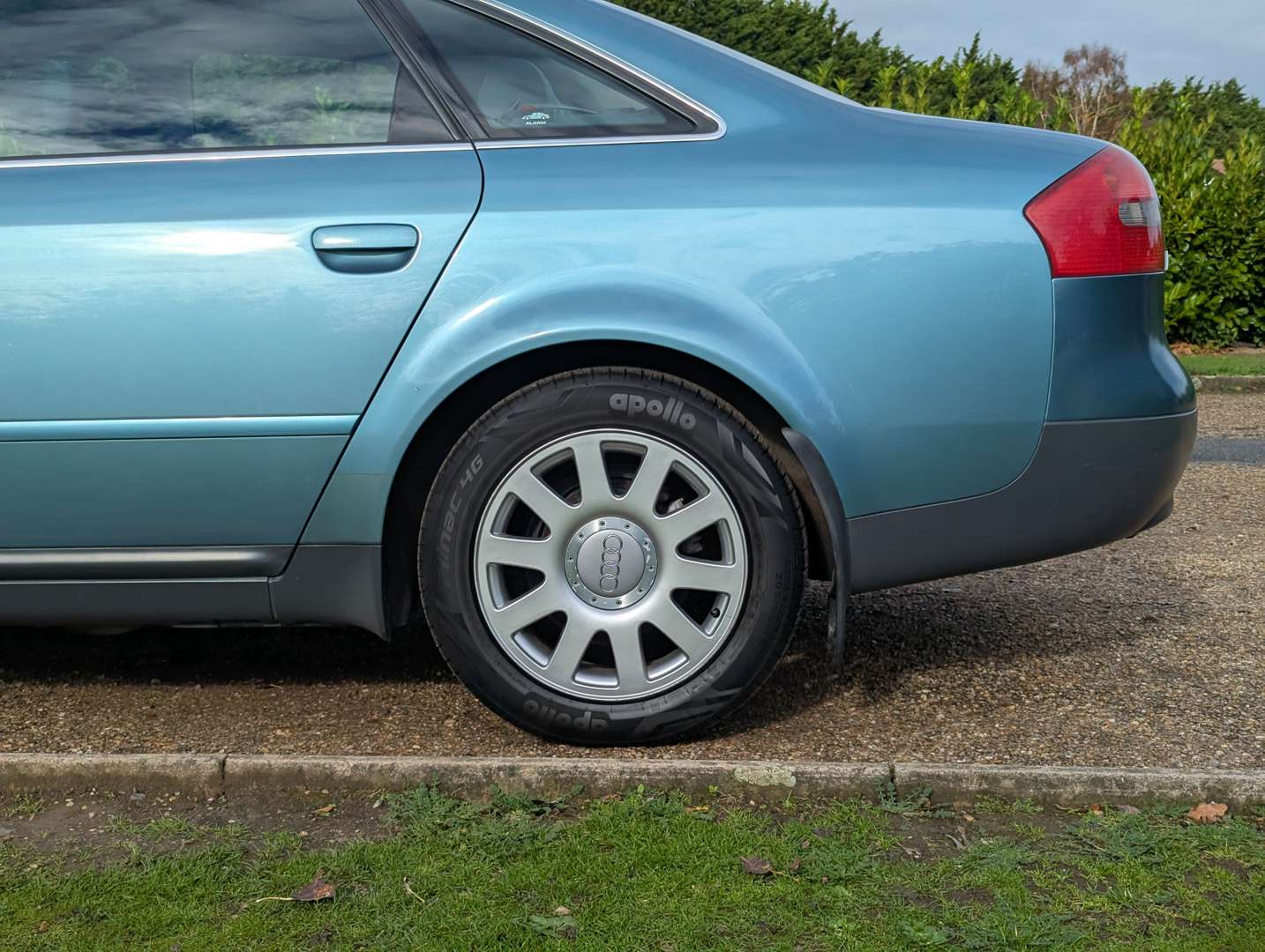 <p>2000 AUDI A6 1.8 TURBO SE</p>