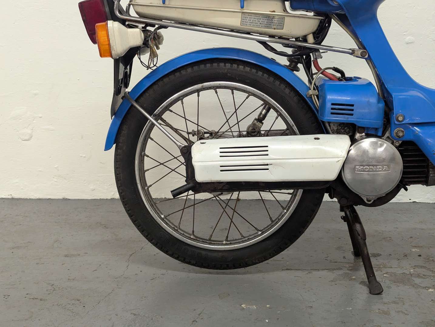 <p>1980 HONDA EXPRESS DELUXE</p>