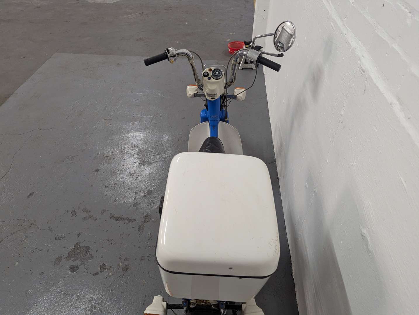 <p>1980 HONDA EXPRESS DELUXE</p>