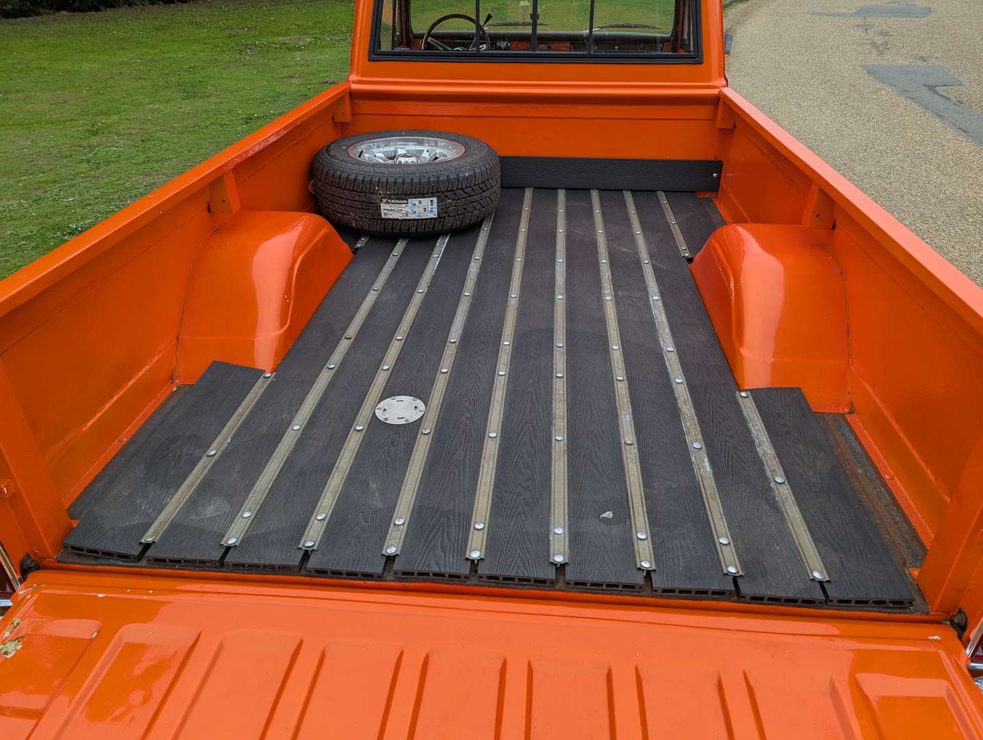 <p>1969 CHEVROLET C20 PICK-UP LHD</p>