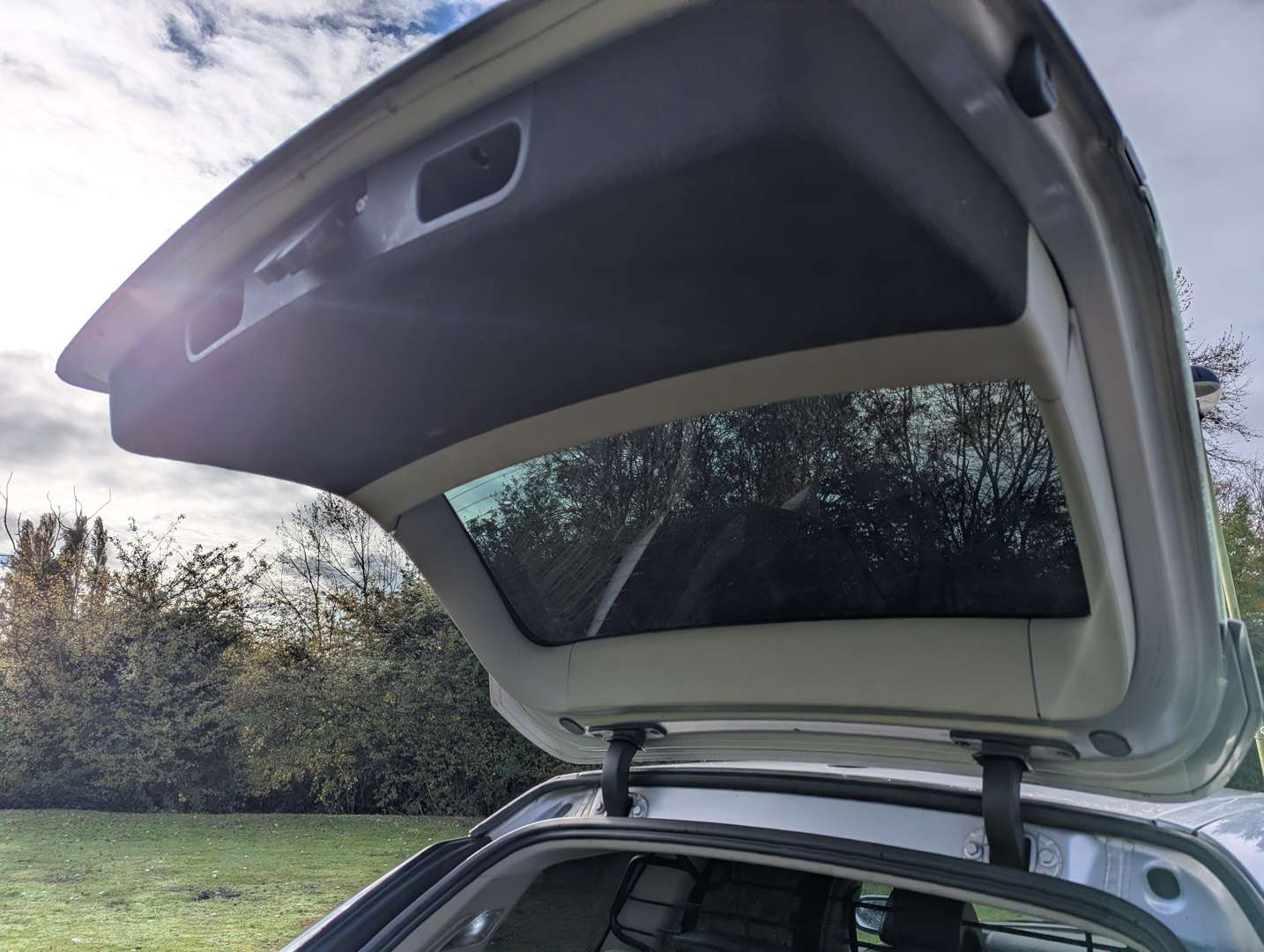 <p>2007 SAAB 9-3 AERO V6 SPORTWAGON</p>