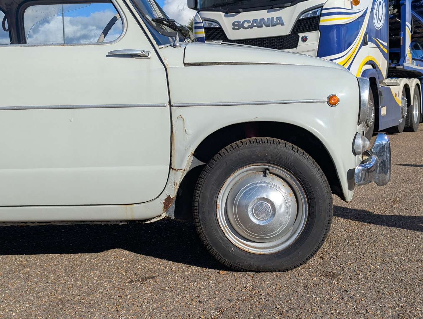 <p>1961 FIAT 600</p>