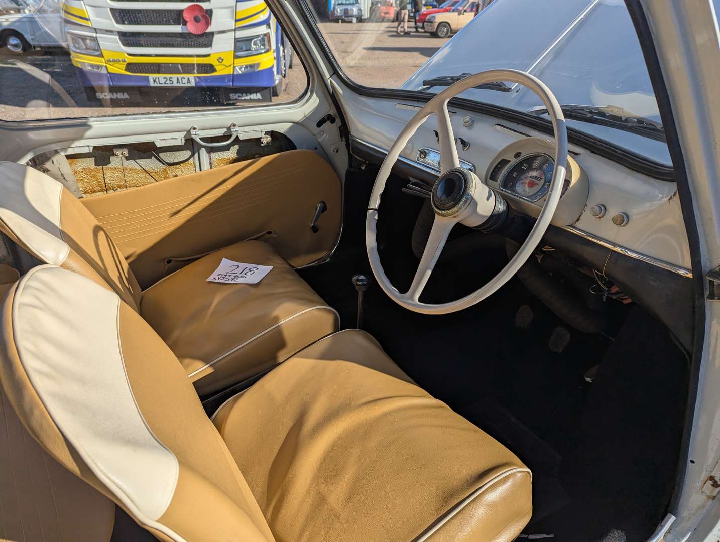 <p>1961 FIAT 600</p>