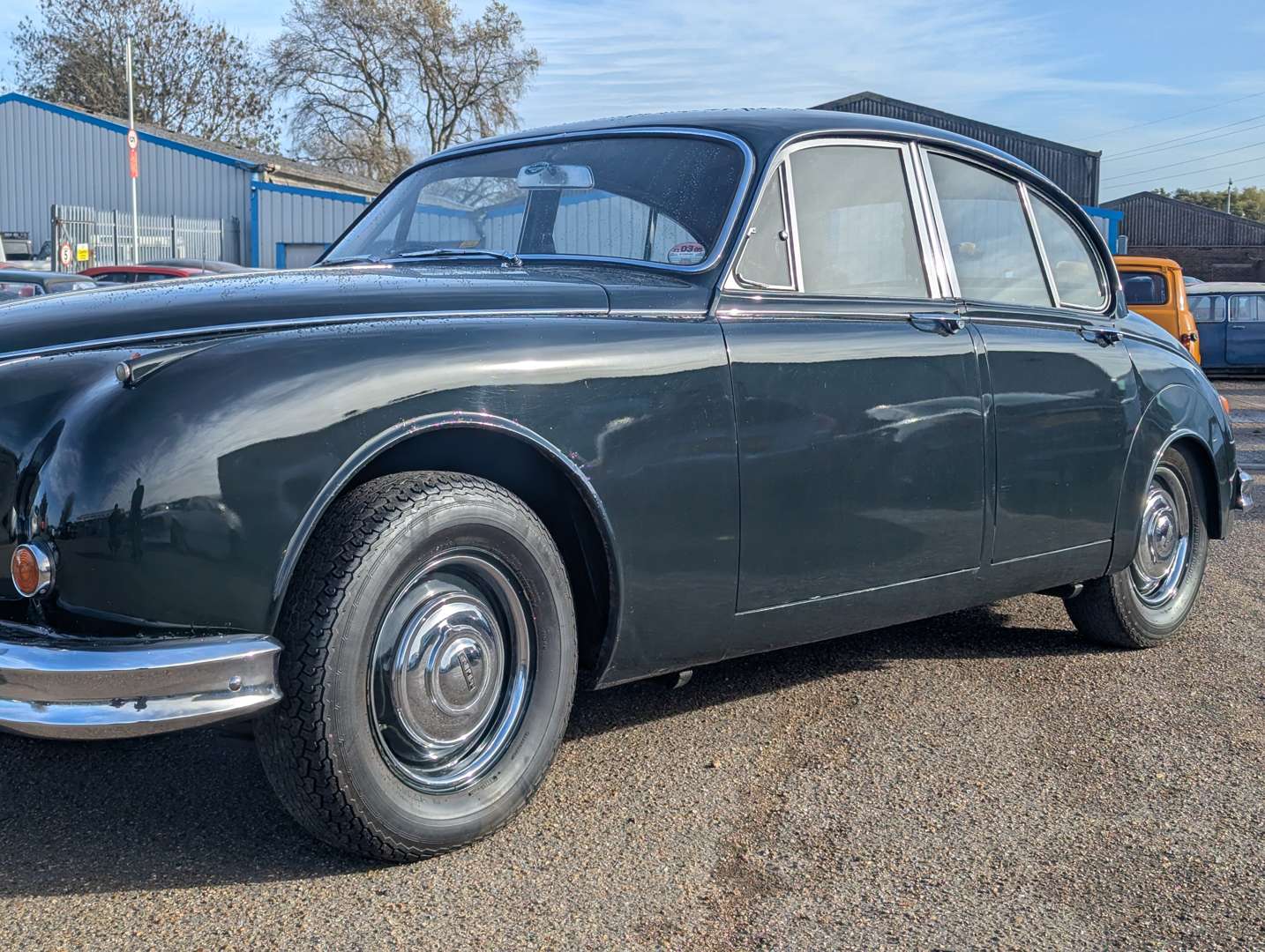 <p>1967 JAGUAR MKII 3.4</p>