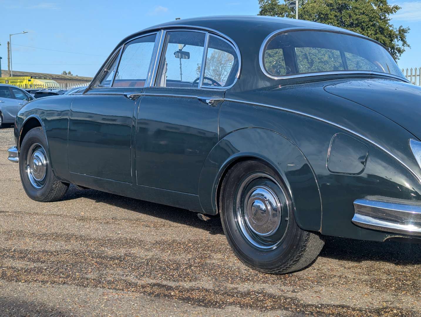 <p>1967 JAGUAR MKII 3.4</p>