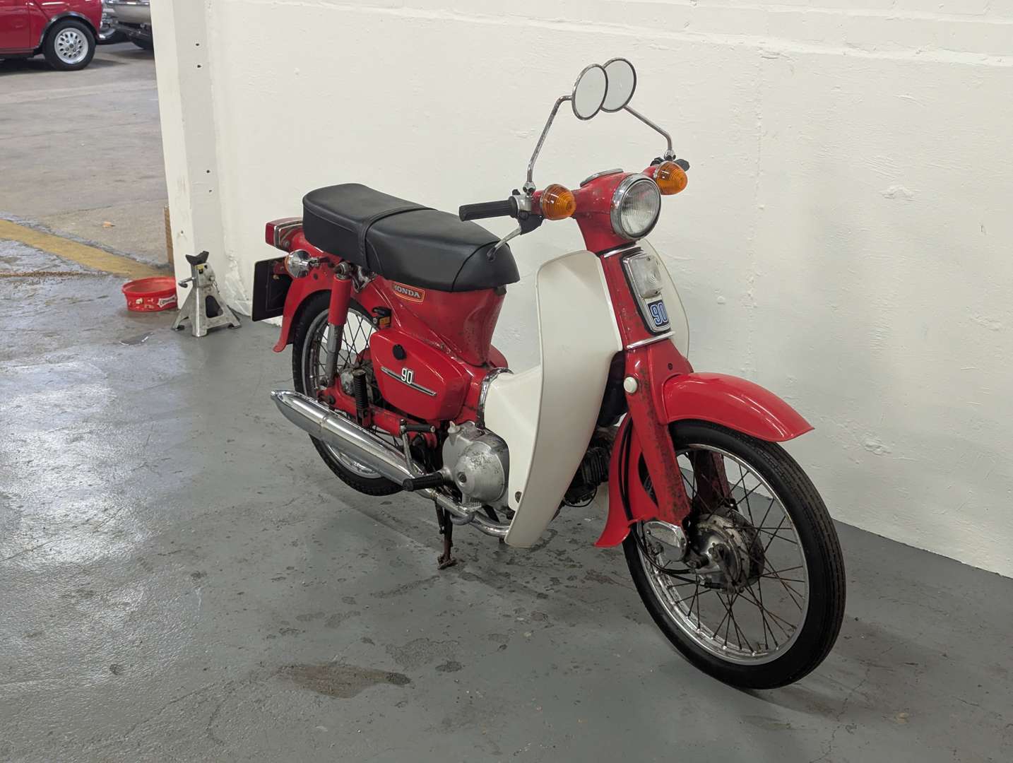 <p>1981 HONDA C90 - ONE REG'D OWNER</p>
