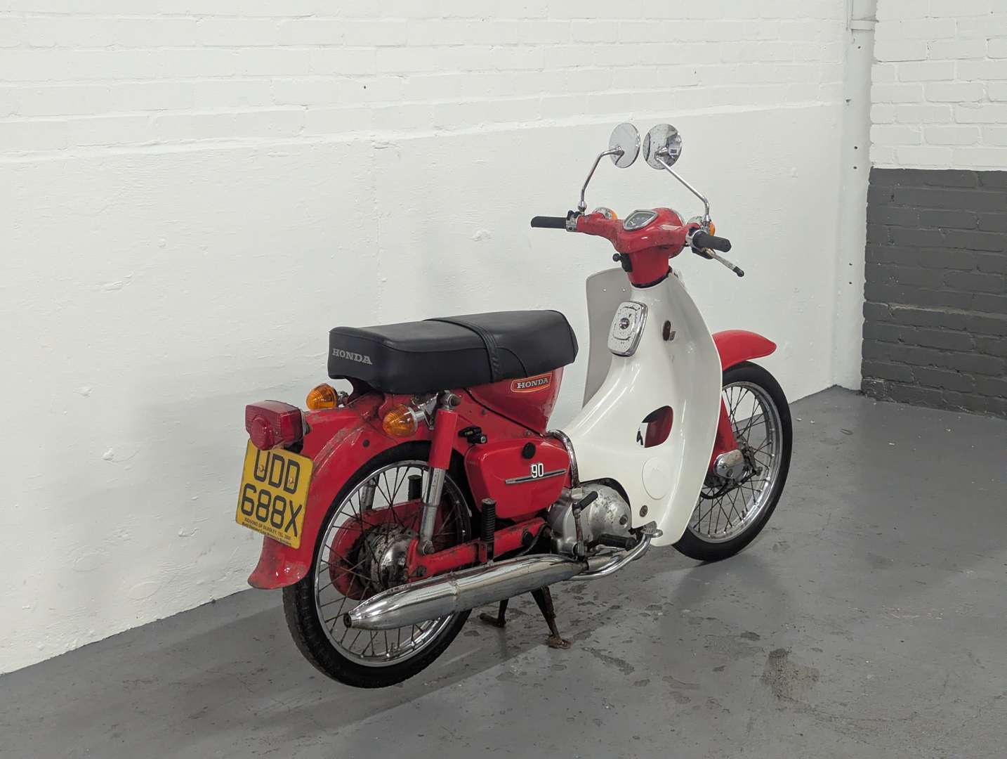 <p>1981 HONDA C90 - ONE REG'D OWNER</p>