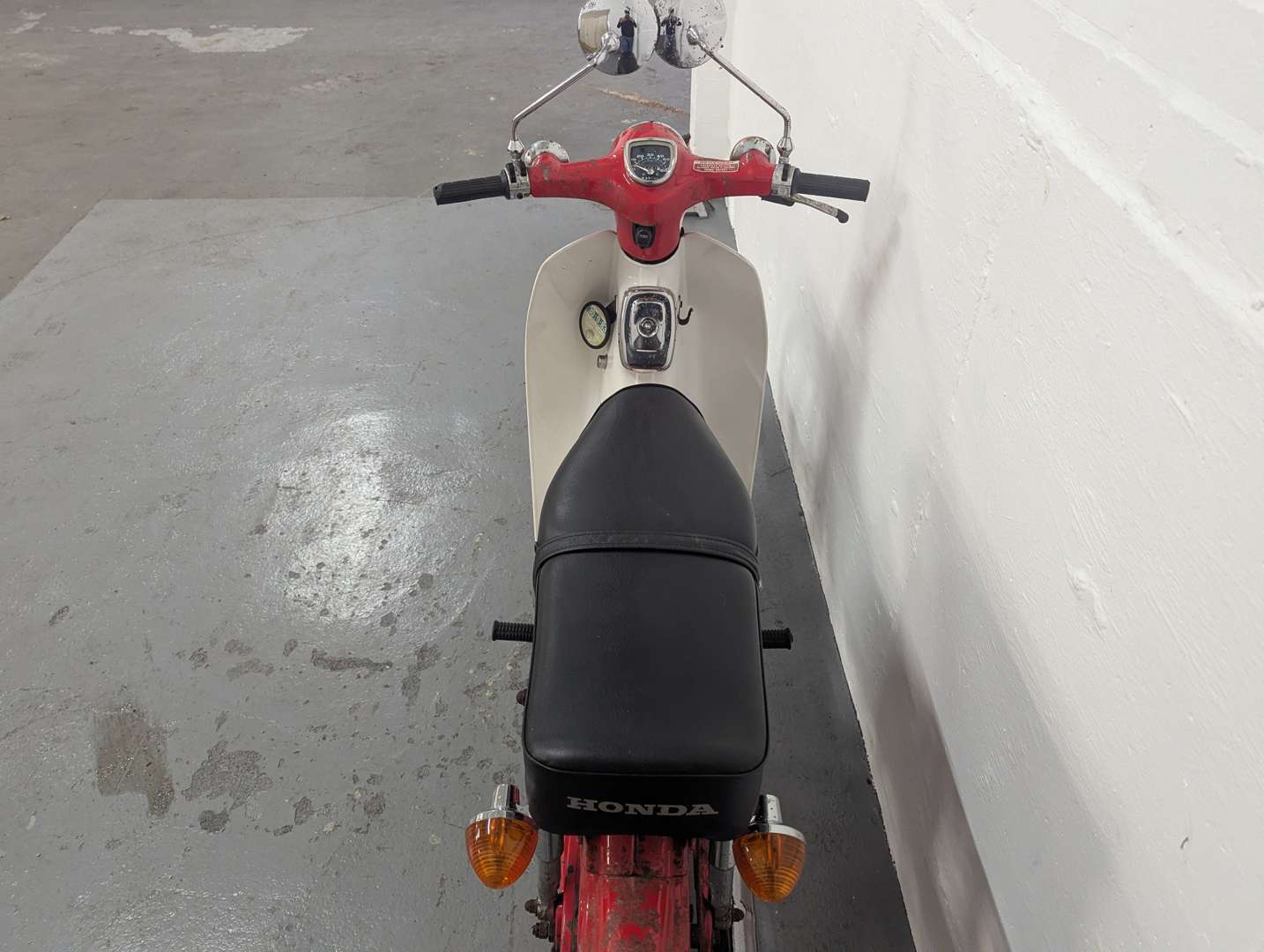 <p>1981 HONDA C90 - ONE REG'D OWNER</p>