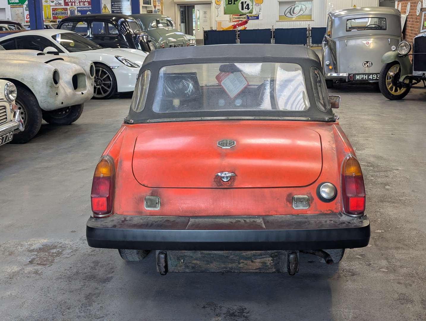 <p>1979 MG MIDGET - UNREGISTERED, 72 MILES FROM NEW</p>