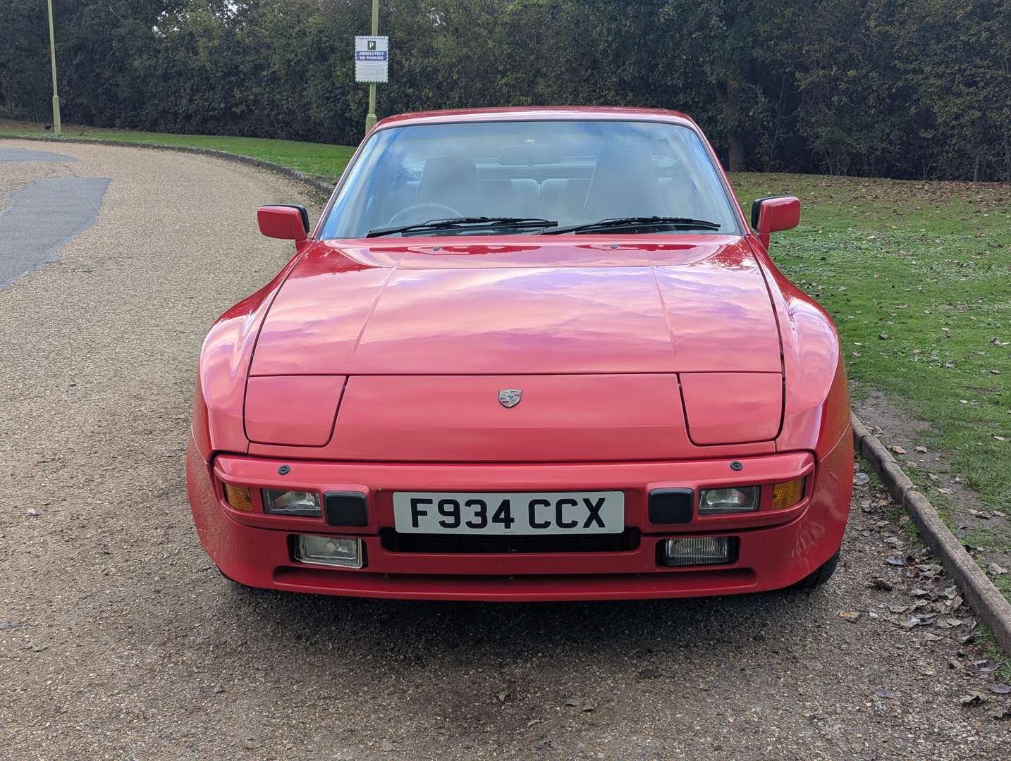 <p>1988 PORSCHE 944</p>