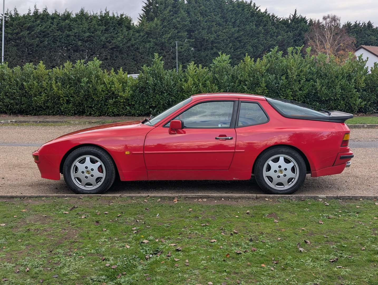 <p>1988 PORSCHE 944</p>