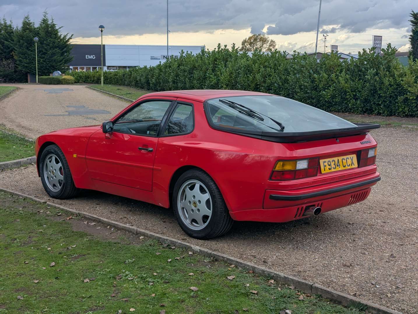 <p>1988 PORSCHE 944</p>