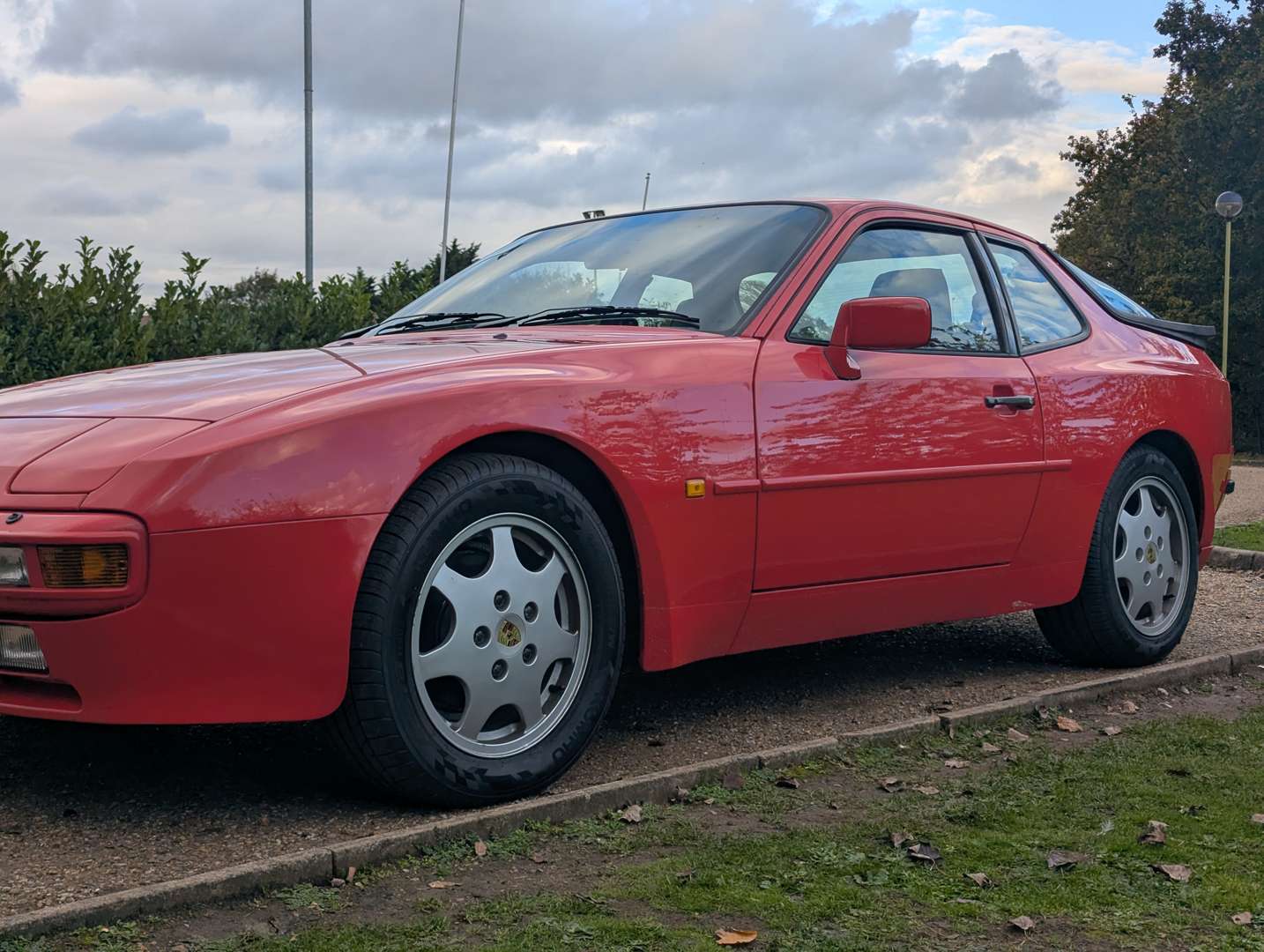<p>1988 PORSCHE 944</p>