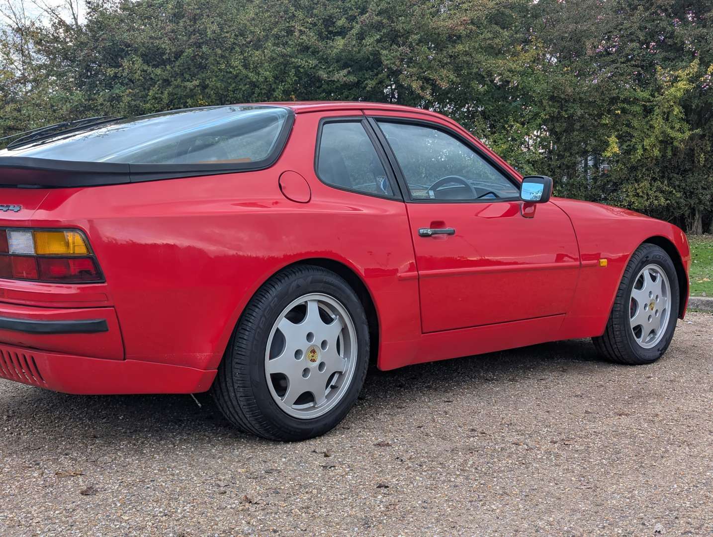 <p>1988 PORSCHE 944</p>