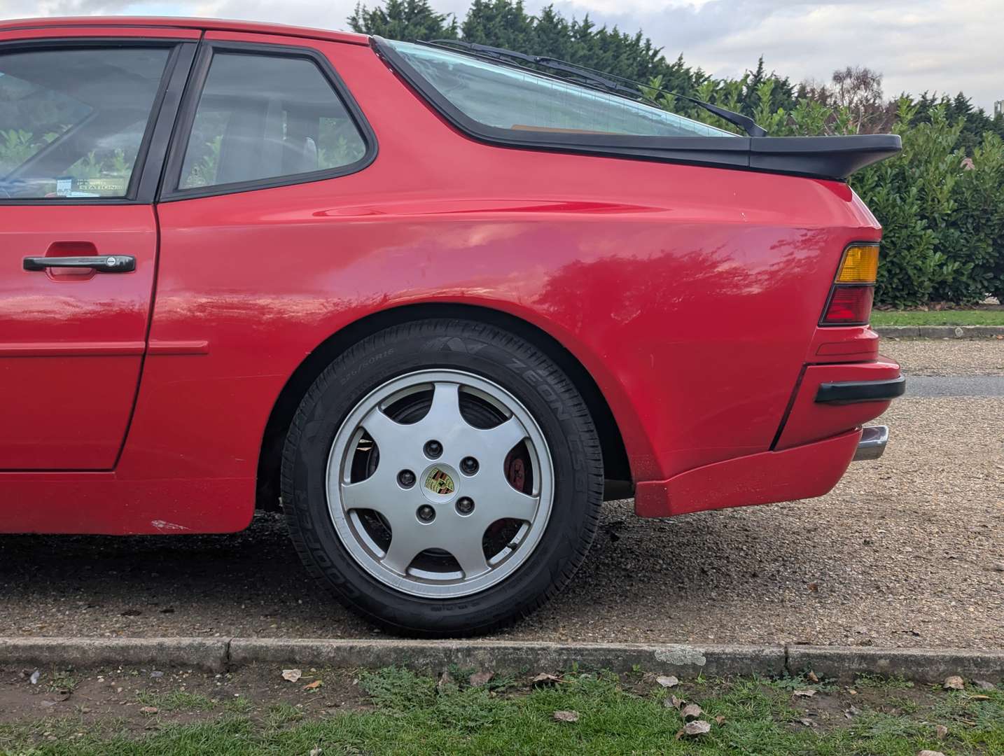 <p>1988 PORSCHE 944</p>