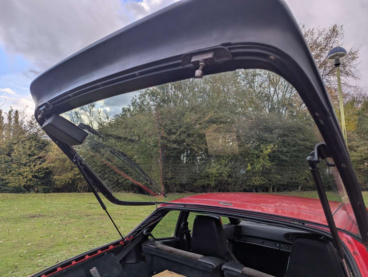 <p>1988 PORSCHE 944</p>