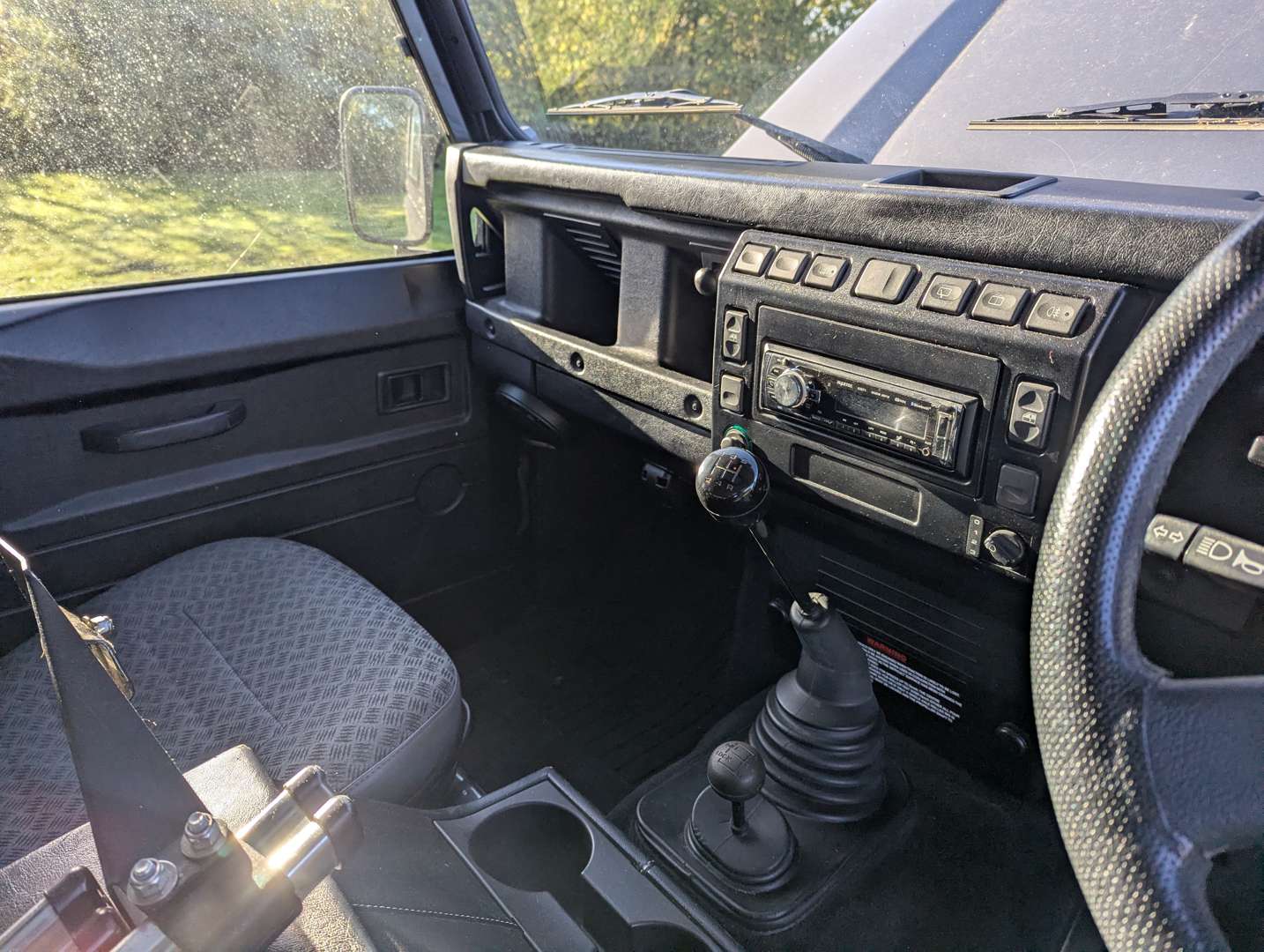 <p>2006 LAND ROVER DEFENDER 90 TD5</p>